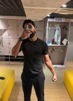 Kaustubh available fr couples and Ladies - Male escort in Mumbai Photo 4 of 8