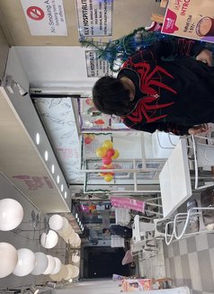 Kaustubh - Male escort in New Delhi Photo 9 of 11