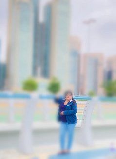 Kavee - Male escort in Abu Dhabi Photo 5 of 6