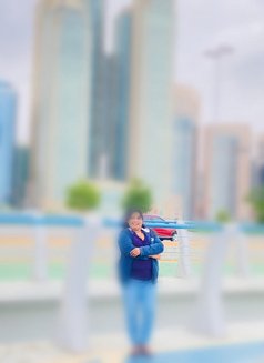 Kavee - Male escort in Abu Dhabi Photo 6 of 6