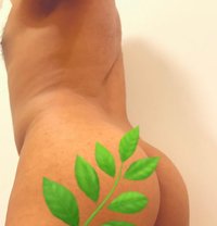 Kaveen 21y old - Male escort in Colombo