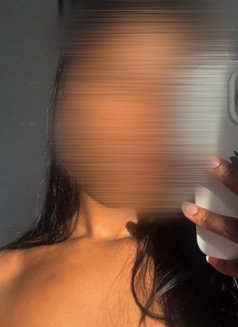 Kavesha Liyanage Gfe - escort in Colombo Photo 8 of 11