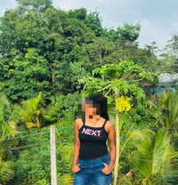 Kavi Dias Meet & Cam Girl - Acompañante in Colombo