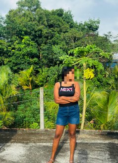 Kavi Dias Meet & Cam Girl - Acompañante in Colombo Photo 5 of 6