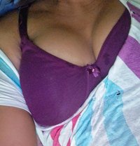 Kavi X Camshow - puta in Colombo