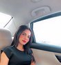 Kaviaa Indian College Girl - puta in Dubai Photo 1 of 17