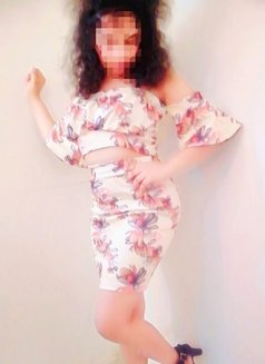 "Kavindi" Gfe Incall & Outcall - puta in Colombo Photo 5 of 11