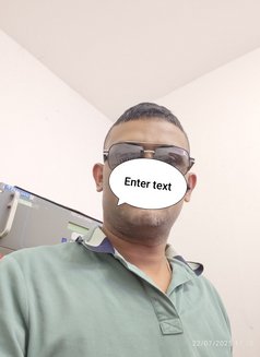Kavindu for Woman and Cpl - Male escort agency in Colombo Photo 3 of 3