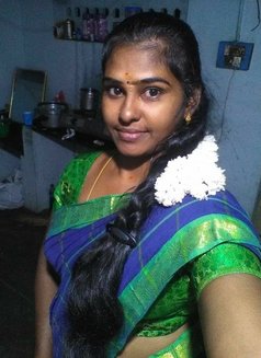 Kavita Aathi - escort in New Delhi Photo 1 of 1