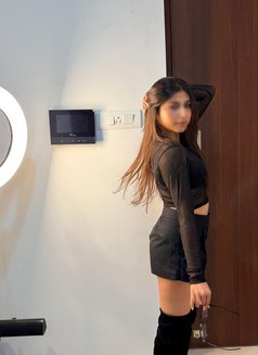 Kavita From India - escort in Dubai Photo 4 of 5