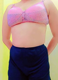 Kavita - puta in Gurgaon Photo 14 of 14