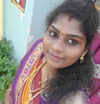 Kavita - puta in Chennai