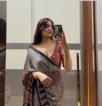 Kavita - escort in Hyderabad Photo 1 of 3