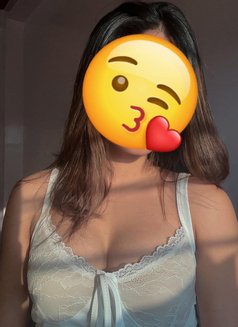 Kavita - escort in Mumbai Photo 1 of 6