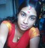 Kavita - puta in New Delhi Photo 1 of 2