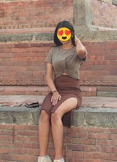 Hand cash service offered by independent - escort in Kathmandu Photo 1 of 2