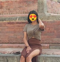 Hand cash service offered by independent - escort in Kathmandu