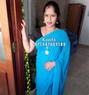 Kavita Mature South Indian Andra - puta in Abu Dhabi Photo 1 of 5