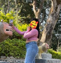 Independent girl for hand cash service - escort in Kathmandu