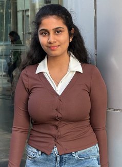Kavitha - escort in Chennai Photo 5 of 5