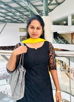 Kavitha - puta in Chennai Photo 5 of 5