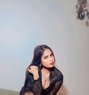Kavitha - puta in Nagpur Photo 1 of 6