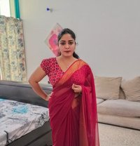 Kavitha South Indian Young House Wife - escort in Abu Dhabi Photo 1 of 4