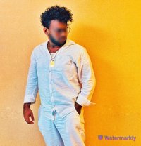 Kaviya Boy - Male escort in Colombo