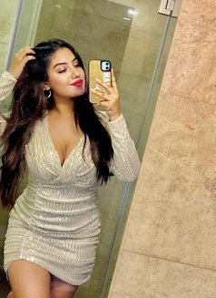 Kaviya Call Girl - escort in Coimbatore Photo 1 of 2