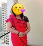 Kaviya - escort in Ahmedabad Photo 2 of 5