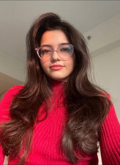Kavya 3000 Unlimited Shot College Girl - puta in Pune Photo 3 of 3