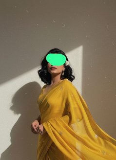 kavya age 24 - escort in Ahmedabad Photo 11 of 11