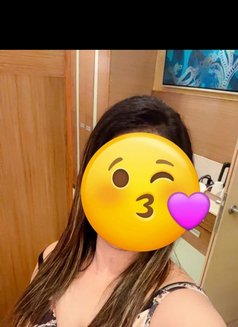 Kavya Arora - escort in New Delhi Photo 1 of 5