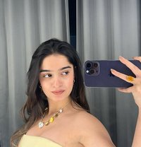 Kavya Available Now - escort in Pune