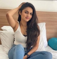 Kavya Best Safe Secure Service - puta in Kochi