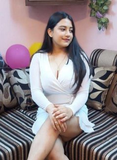 Kavya Cehap Peice Available Girls - escort in Kolkata Photo 2 of 3
