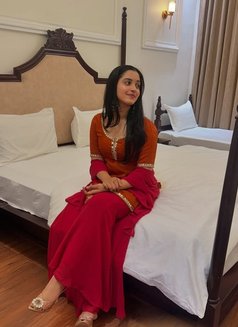 Kavya Contact Me Anal and Oral Sex - escort in Mumbai Photo 3 of 5