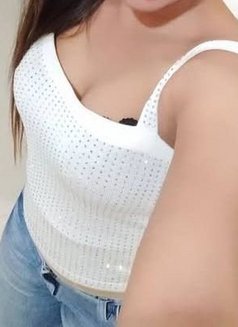 Kavya, Delhi(saket) Girl Here for Meet - escort in New Delhi Photo 4 of 5