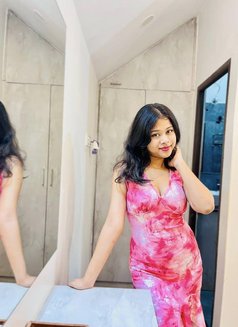 Kavya Escort Navi Mumbai - escort in Navi Mumbai Photo 2 of 4