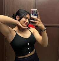 Kavya Gupta Goa All Area Available - puta in Candolim, Goa