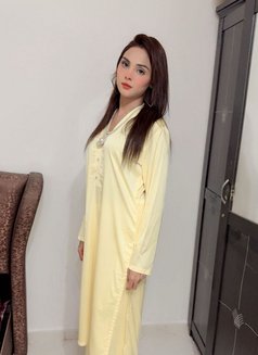 Kavya Gupta - escort in Dubai Photo 3 of 4