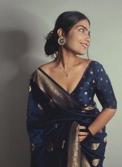 Kavya Gupta Lucknow All Area Available - puta in Lucknow Photo 2 of 2