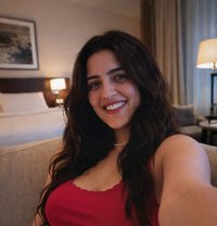 Kavya Incall/outcall Available - escort in Frankfurt