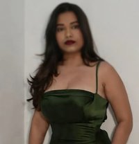 ꧁🦋⃟ ⁂Kavya ༒𝐶𝑎𝑚༒𝓜𝓮𝓮𝓽 ⁂꧂ - escort in Bangalore Photo 3 of 5