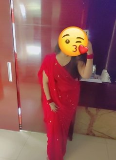 Kavya - escort in Ahmedabad Photo 3 of 3