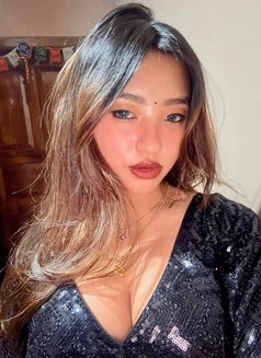 Kavya - escort in Chennai Photo 2 of 2