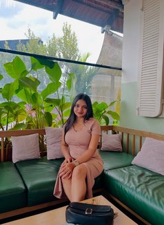 Kavya - escort in Chennai Photo 4 of 4