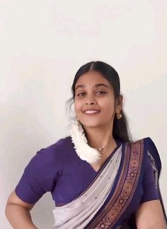 Kavya - escort in Coimbatore Photo 1 of 3