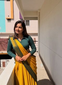 Kavya - escort in Coimbatore Photo 3 of 3