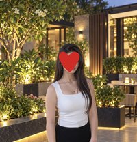 Kavya - escort in Gurgaon Photo 1 of 4